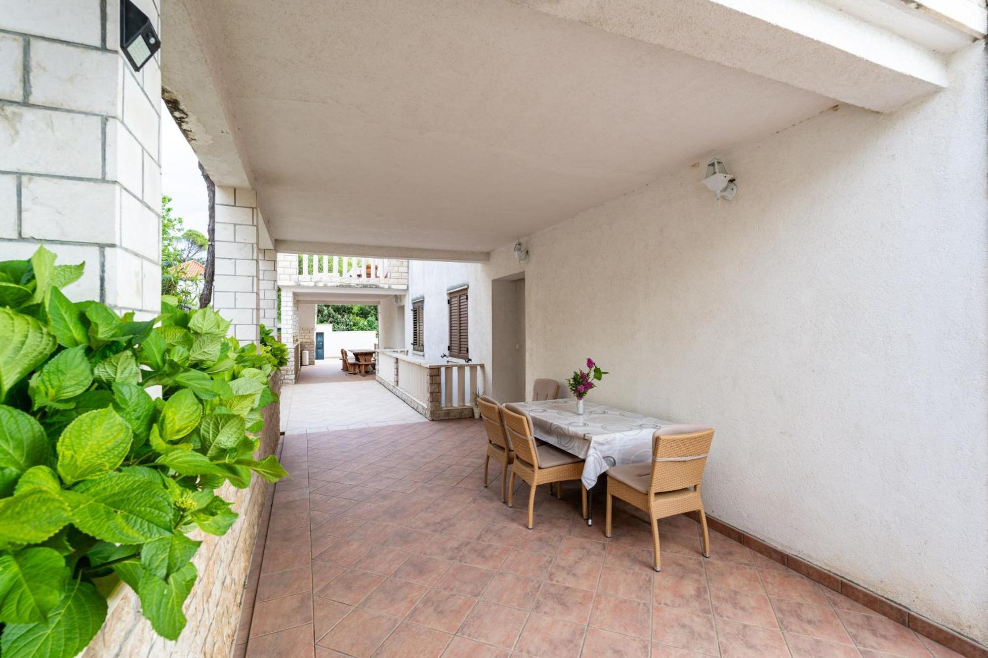 Apartment Srecko Дубровник Екстериор снимка