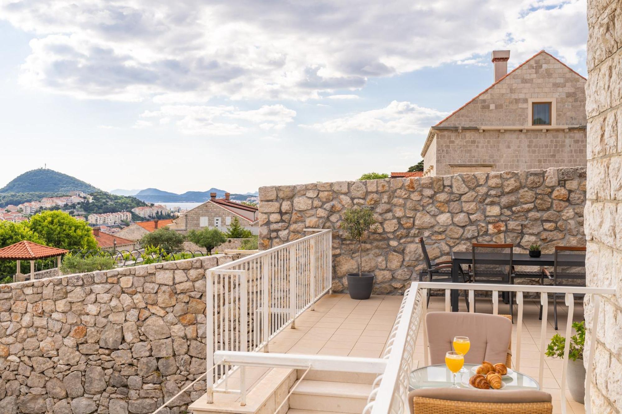 Apartment Srecko Дубровник Екстериор снимка